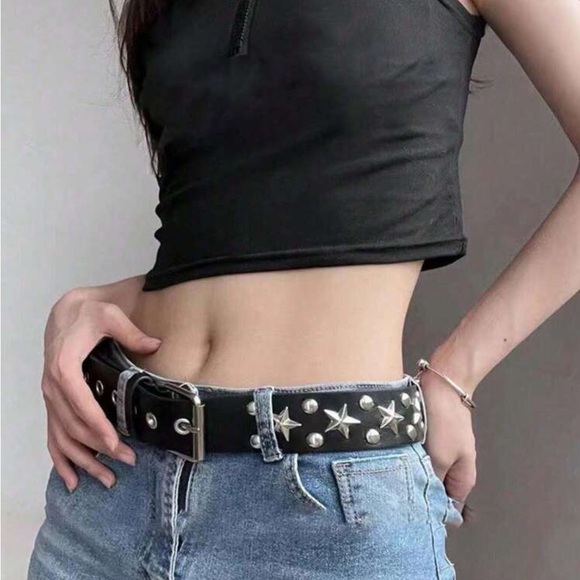 Grunge Style Studs & Stars Black Belt - Picture 4 of 8